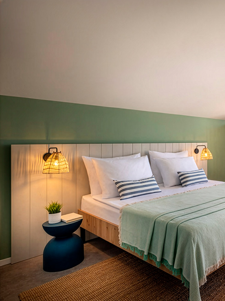 Rabac Sunny Room illo 6